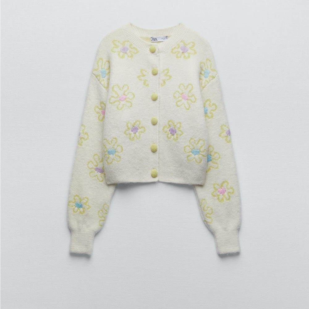 Zara cardigan NWT size M